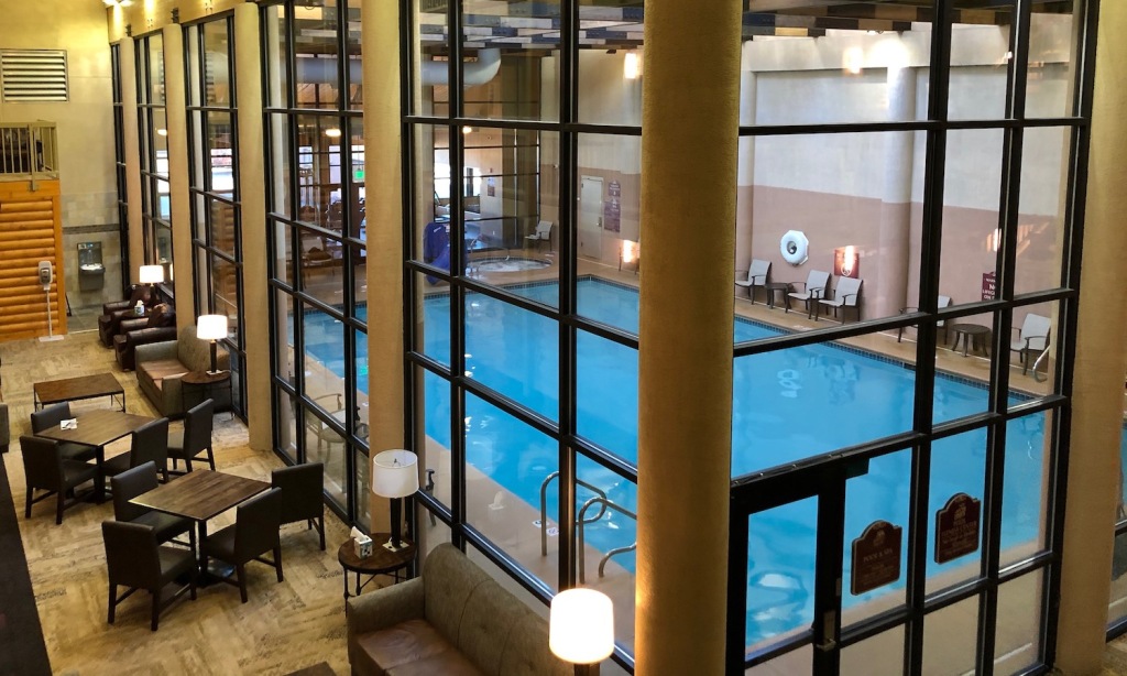 Bryce Utah Hotel Pool